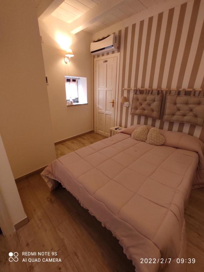 La Maison Del Borgo Antico Nocleg ze śniadaniem